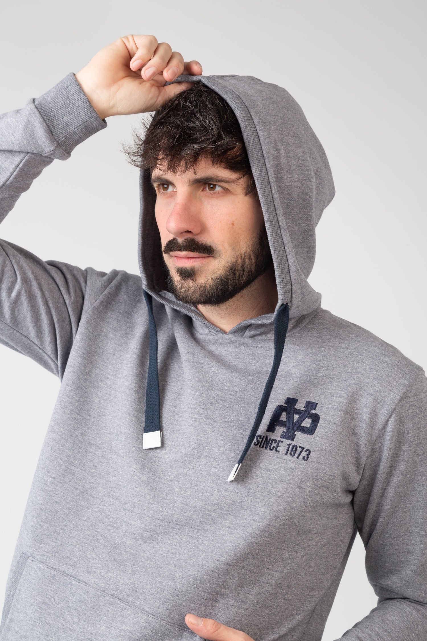 ▷ SUDADERAS